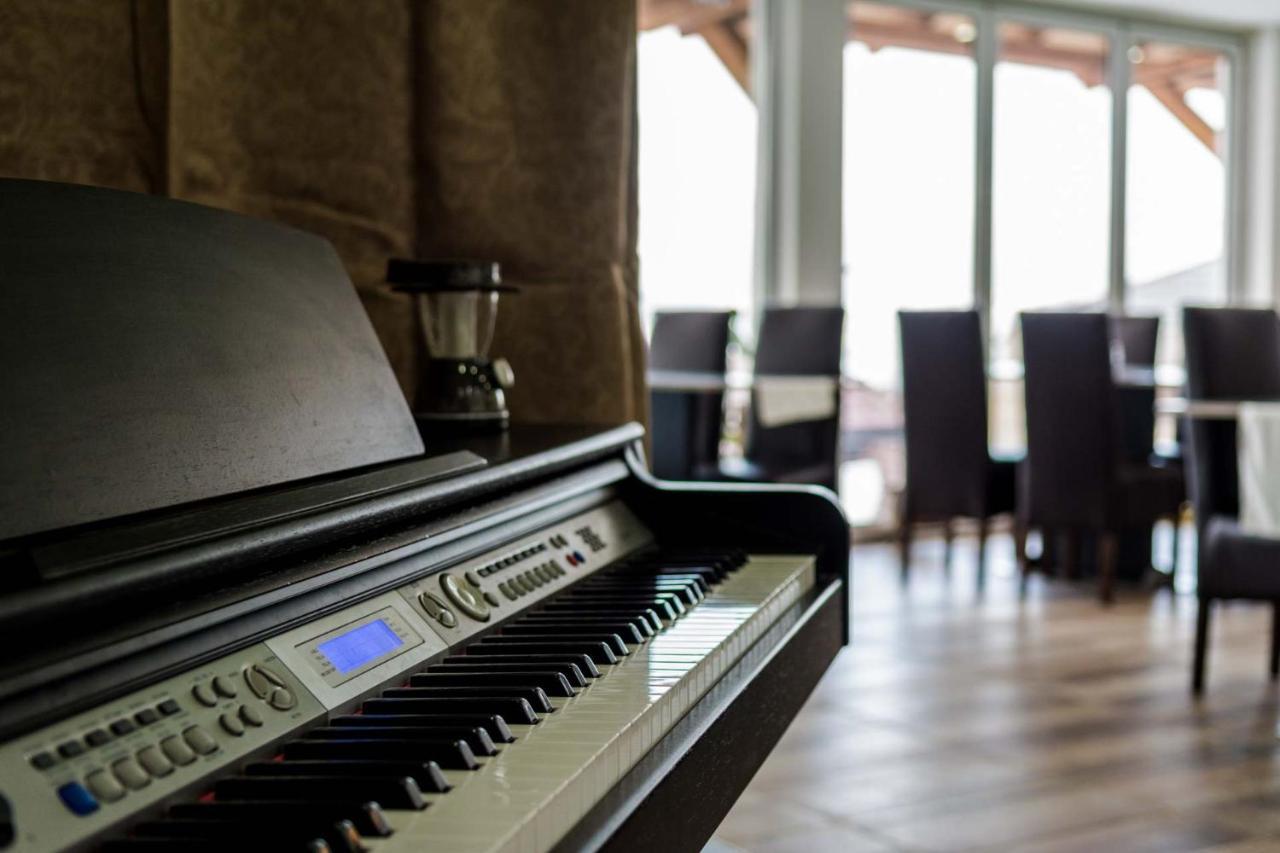 Vila Mozart - Apartments & Studios Kopaonik Exteriör bild