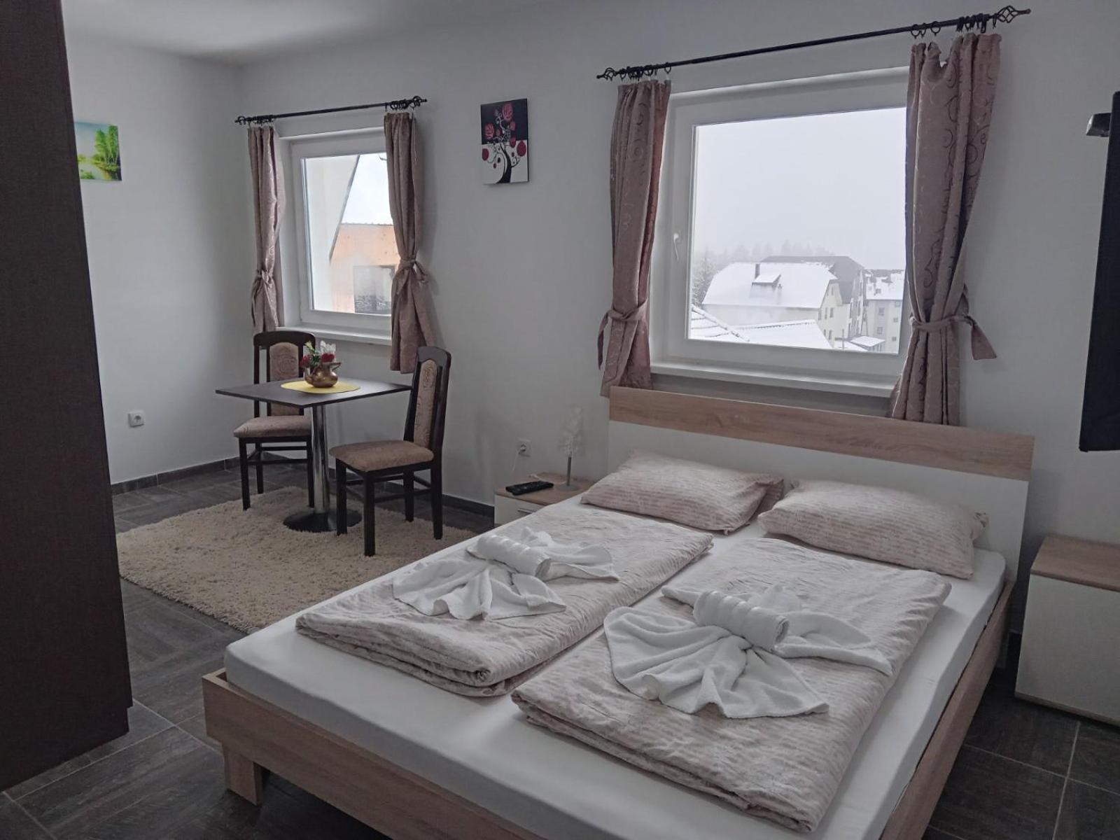 Vila Mozart - Apartments & Studios Kopaonik Exteriör bild