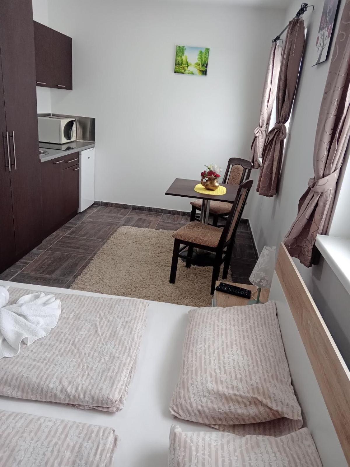 Vila Mozart - Apartments & Studios Kopaonik Exteriör bild